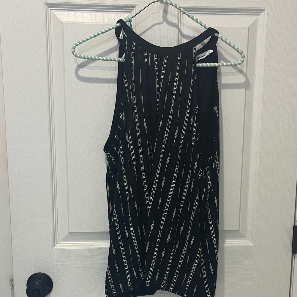 Reitmans Black Camisole with White Geometric Stripes